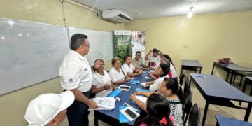 Fortalecen capacidades de comunidades de El Oro en monitoreo pesquero participativo