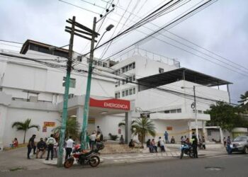 Hombre fue baleado por sujetos vestidos de policías