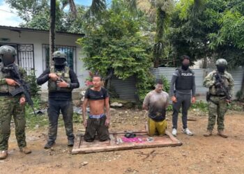 Operación militar deja dos menores aprehendidos con droga y municiones