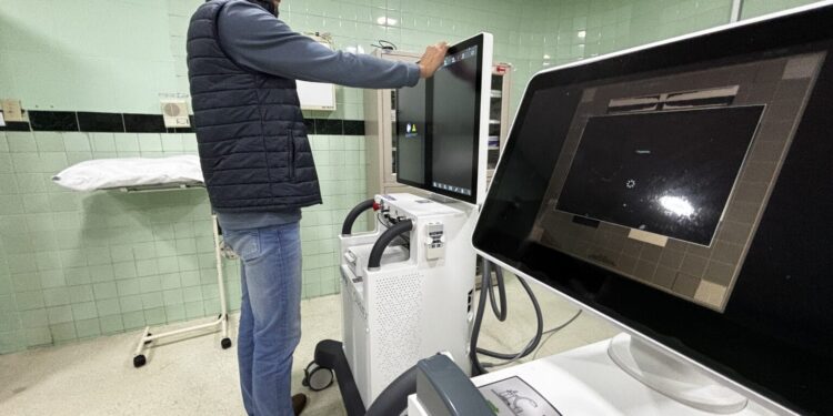 Hospital General Latacunga realiza 293 procedimientos de alta complejidad con nuevo equipo