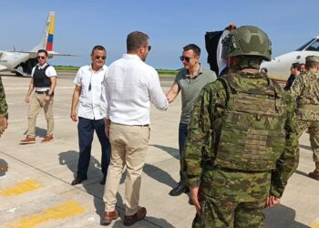 El presidente de La República y los ministros de Interior y Defensa visitaron El Oro