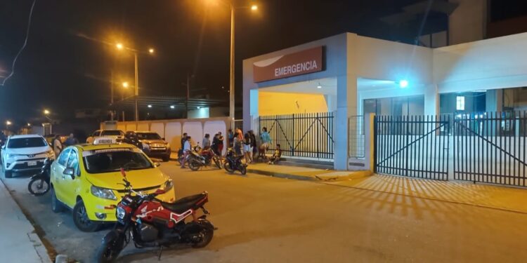 Padre herido al ser atacado por su hijo e hijastro en Huaquillas