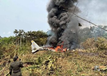 8 muertos y 83 heridos en tragedia aérea que enluta a las fuerzas militares de Colombia