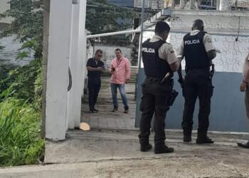 Con panfletos amenazan a funcionaria de la Unidad Judicial de Montecristi