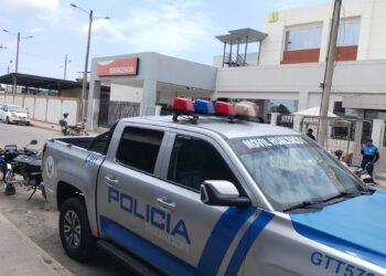 Un hombre y una mujer gravemente heridos al recibir disparos