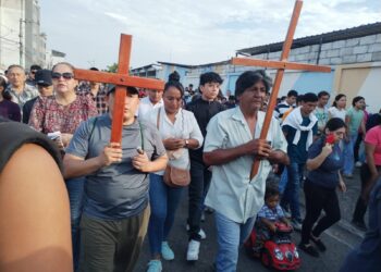 Fieles de Machala participan en una intensa agenda litúrgica por Semana Santa