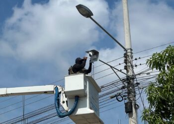 Retiran cámaras ilegales en Huaquillas para debilitar grupos delictivos