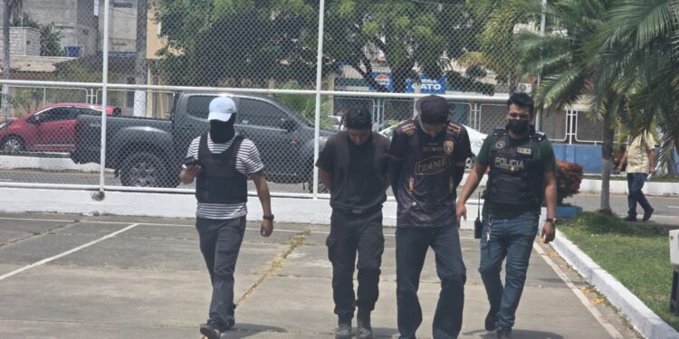 Golpe al crimen organizado en Barbones deja varios detenidos y armas incautadas