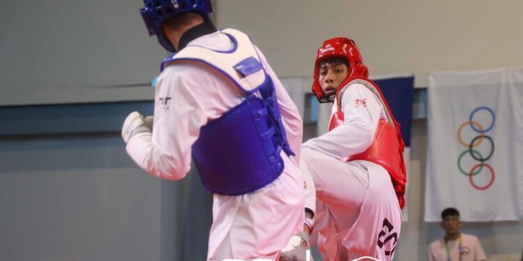 Jhonny Mejía se consagra campeón y otorga medalla de oro a Ecuador en Panamá 2026