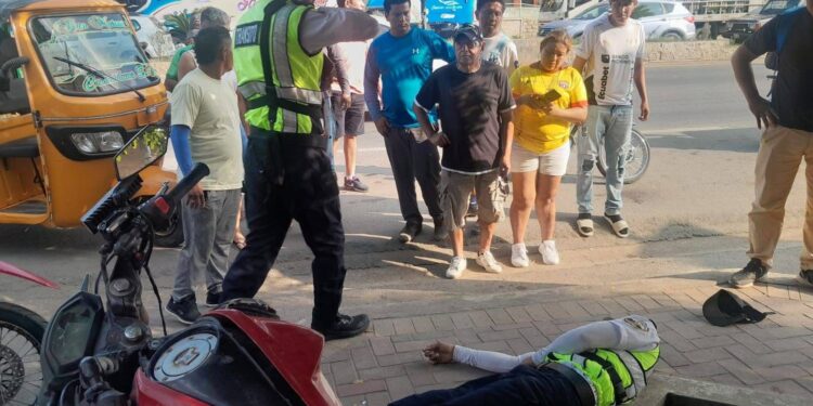 Asesinan a agente de tránsito en ataque armado en Isidro Ayora