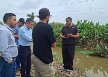Inspección interinstitucional busca prevenir inundaciones en la vía Balosa