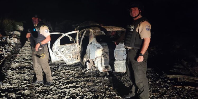 ​Localizan vehículo incinerado y motocicleta tras el atentado contra la jueza Lady Pachar