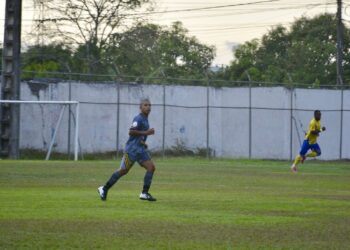 ​José Fernández, joven promesa machaleña, debuta con éxito en el fútbol profesional de Segunda Categoría