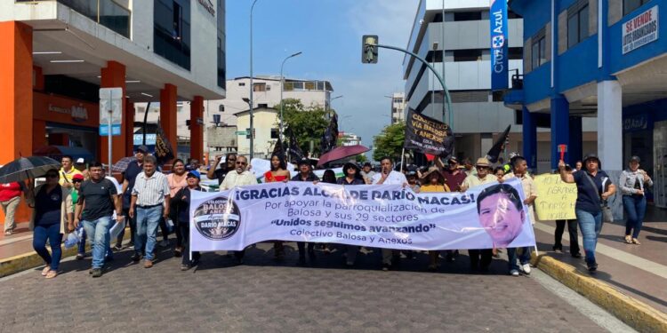 Con firmas y respaldo ciudadano, Balosa busca su parroquialización