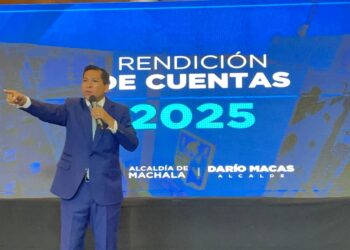 Darío Macas presentó línea de crédito de $44 millones durante su rendición de cuentas
