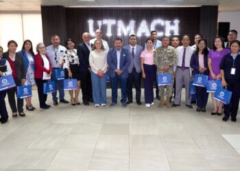 UTMACH y colegios de El Oro articulan acciones para reformar el examen de admisión universitaria