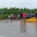 Fuerte choque entre una camioneta y un cabezal deja una persona herida en la vía a Santa Rosa