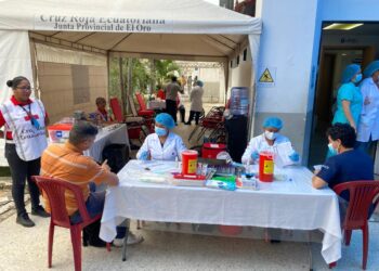 Hospital Teófilo Dávila y Cruz Roja impulsan jornada de donación de sangre