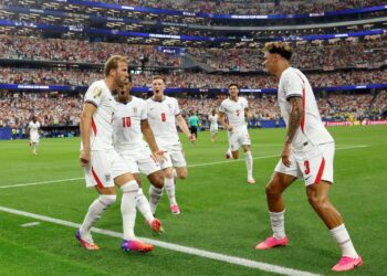 Inglaterra goleó a Croacia con doblete de Kane y un brillante debut en el Mundial 2026
