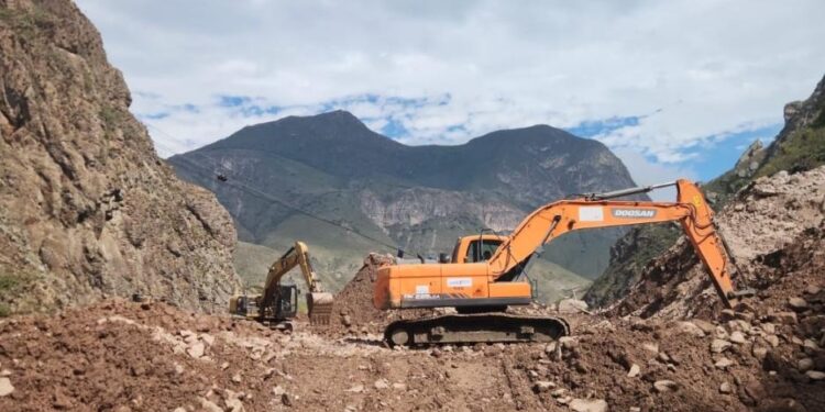 La vía Cuenca – Girón – Pasaje es declarada en emergencia