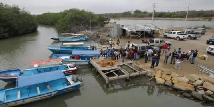 Ejecutan allanamientos en Puerto Bolívar para localizar a seis guardias de seguridad desaparecidos en el Golfo de Guayaquil