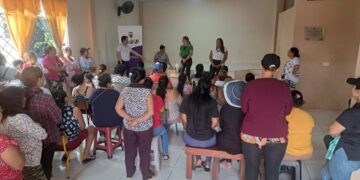 Moradores de Viviendas Populares accedieron a información sobre créditos y capacitación
