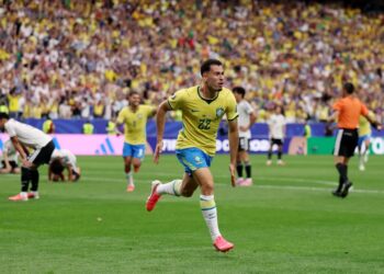 Brasil sufrió, pero venció 2-1 a Japón y avanzó a los octavos de final del Mundial 2026
