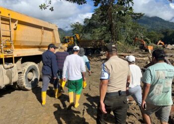 Aumenta la angustia por los desaparecidos tras el aluvión que deja cinco fallecidos