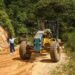 Alcaldía de Balsas y Prefectura de El Oro ejecutan mantenimiento vial en la vía al sitio Santa Elena