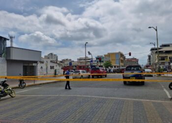 Persisten los olores químicos en unidad educativa; clases pasarán a modalidad no presencial