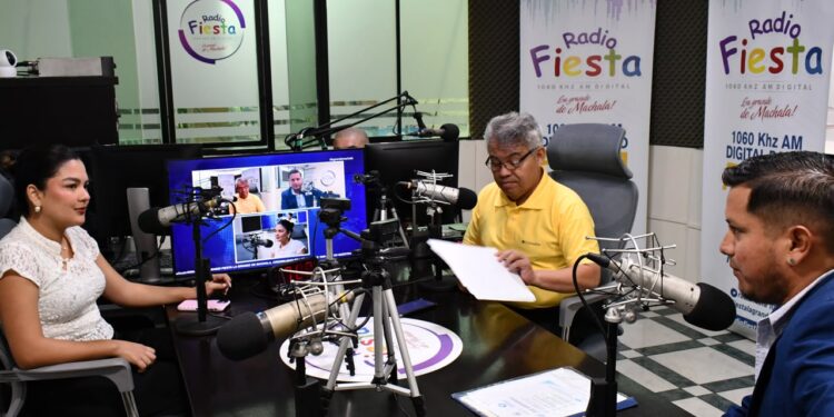 Registro de la Propiedad de Machala socializa el uso de su nueva aplicación móvil para trámites digitales