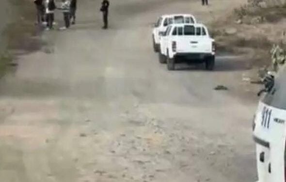 Hallan a un hombre decapitado y con impactos de bala en una zona rural