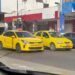 Usuarios cuestionan los abusos en los cobros y la falta de control en el servicio de taxis de Machala.