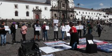 Pacientes renales reclaman por deuda estatal y continuidad de sus tratamientos