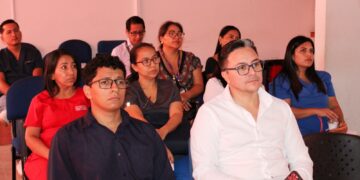 Hospital Teófilo Dávila capacita al personal médico orense en genética y cáncer hereditario